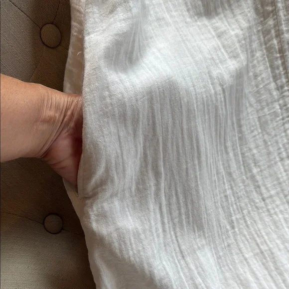 White Ruffled V-Neck Dress Top- Old  Navy - Picture 3 of 6